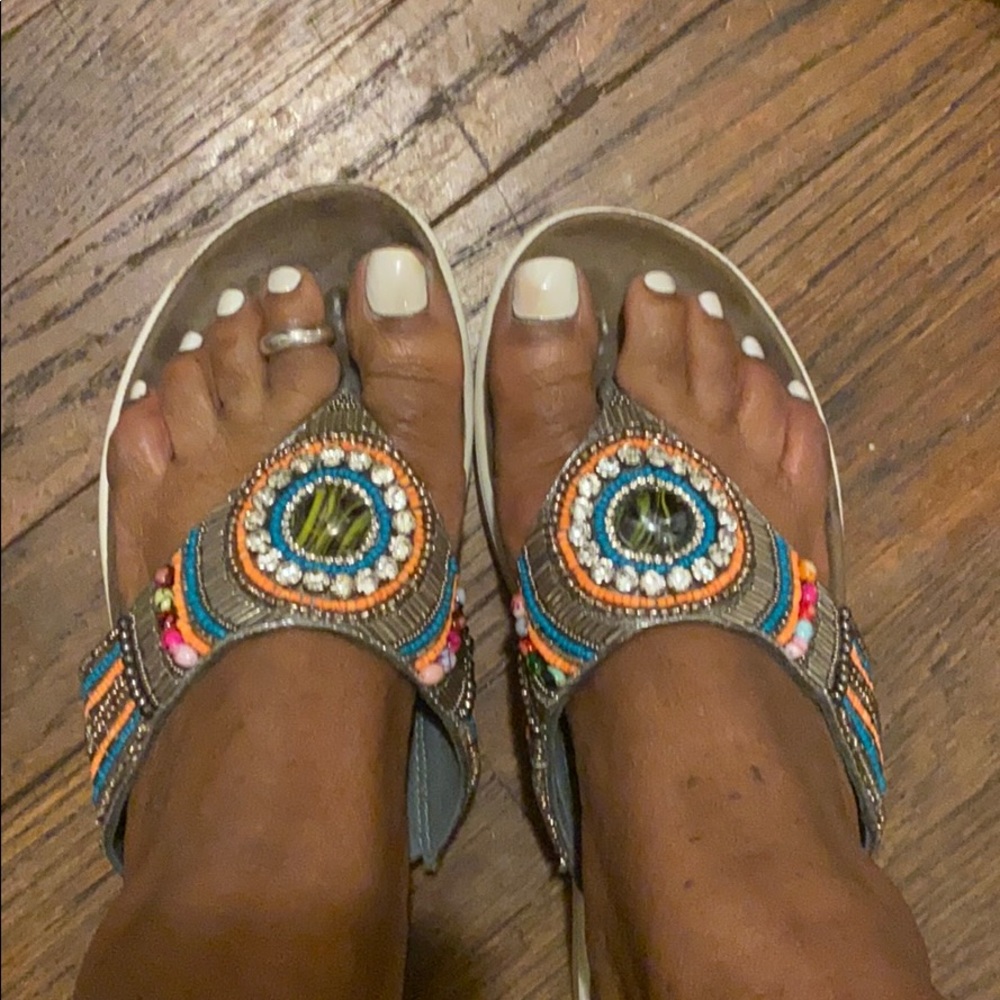 JRenee flip flops